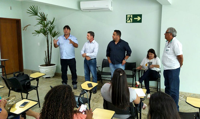 Reunião realizada em Delfinópolis para fomentar o turismo regional mineiro